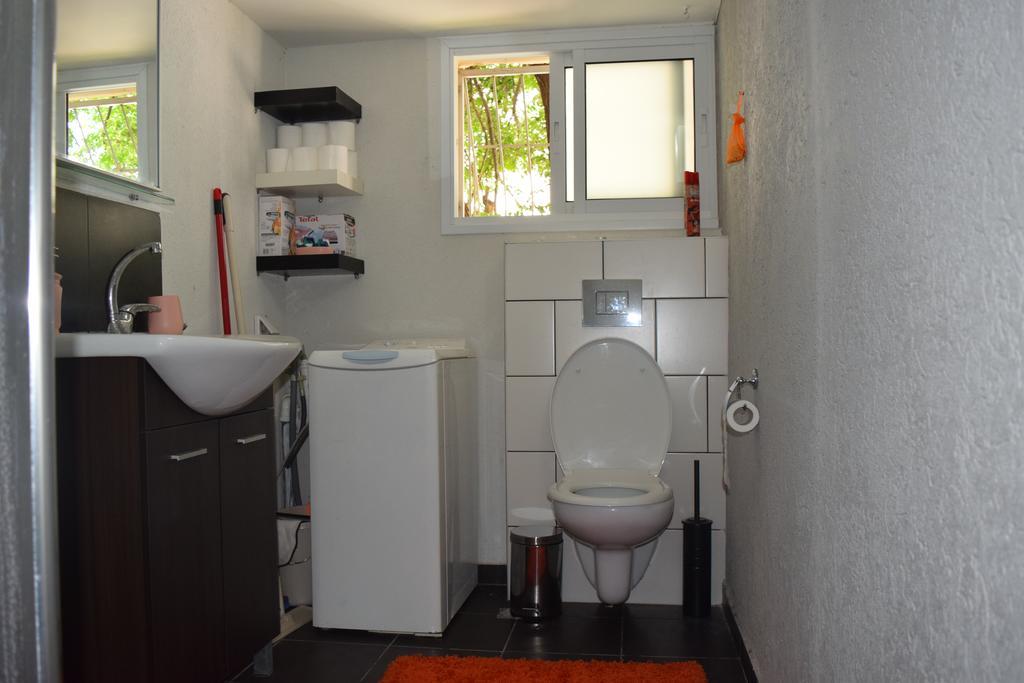 Studio Masaryk Apartment Bat Yam Exteriör bild