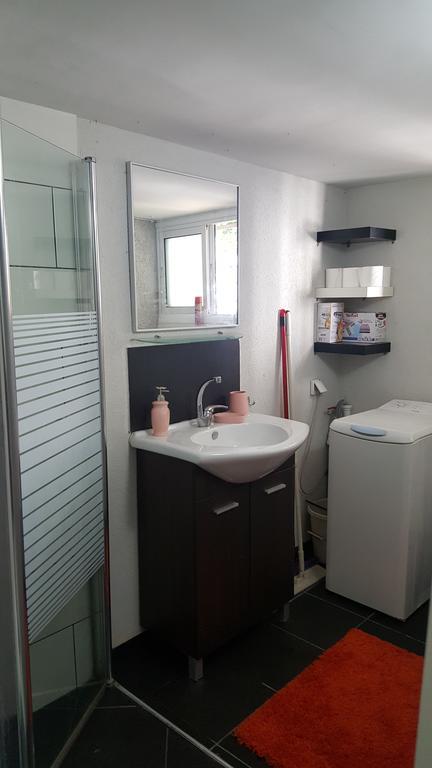 Studio Masaryk Apartment Bat Yam Exteriör bild